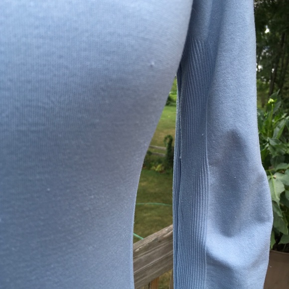 Winter Top ❄️ - Picture 7 of 12